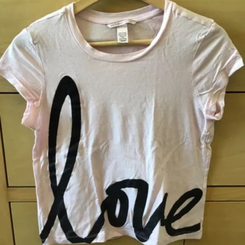 Victoria’s Secret Love pink T Shirt XS